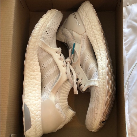 adidas Shoes - Adidas Ultraboost X.